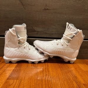 Under Armour Highlight RM Football Cleats